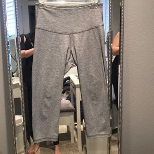 Old Navy cropped high waisted leggings